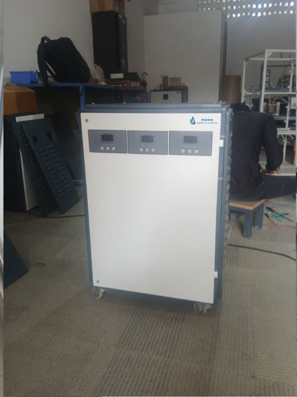 Three Phase Servo Stabiliser View 5